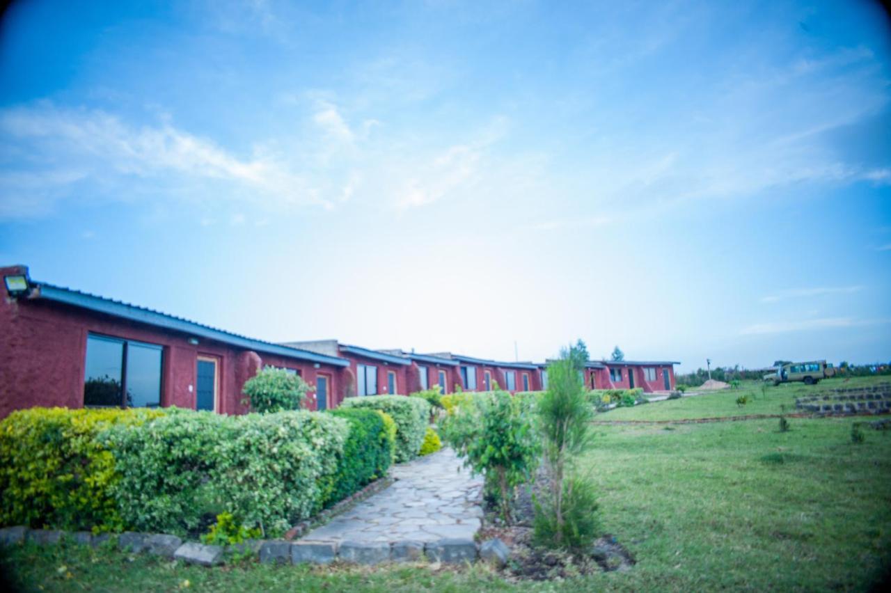 Endeem Mara Resort Ololaimutiek Ngoại thất bức ảnh