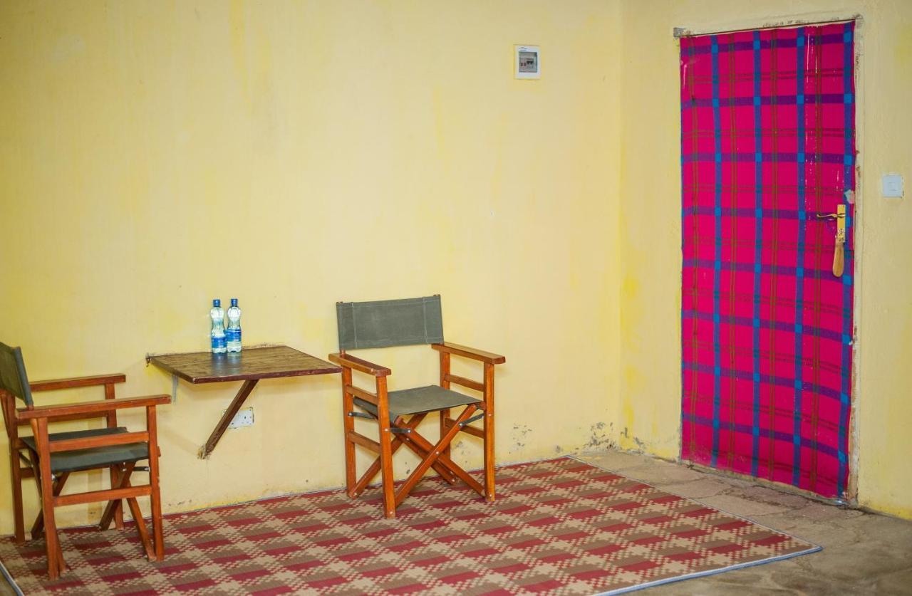 Endeem Mara Resort Ololaimutiek Ngoại thất bức ảnh